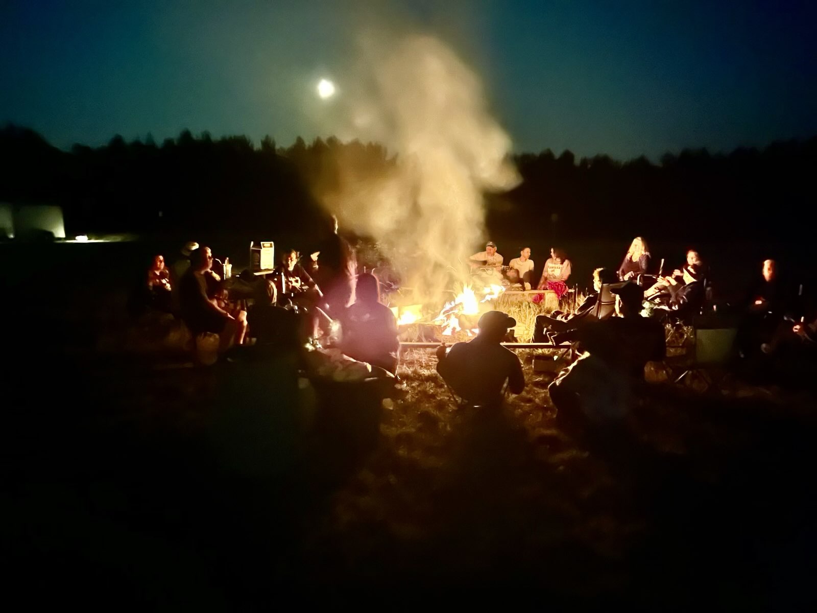Campfire community at the Preppers Meet